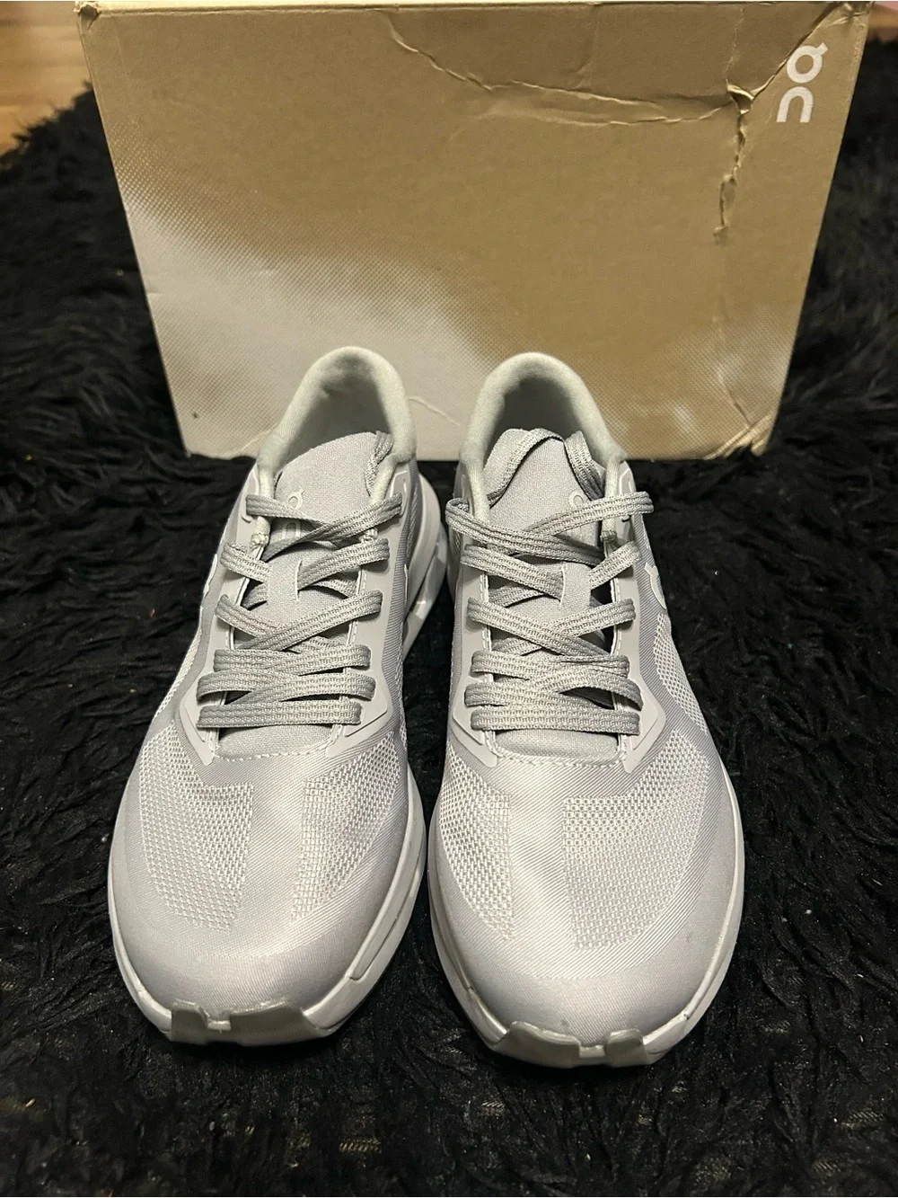 ON CLOUDZONE alloy rock athletic training running shoes sneakers women’s 9 new